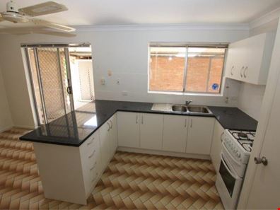 26 Thomas Street, Narembeen WA 6369