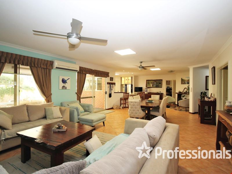 11 Heritage Close, Leschenault