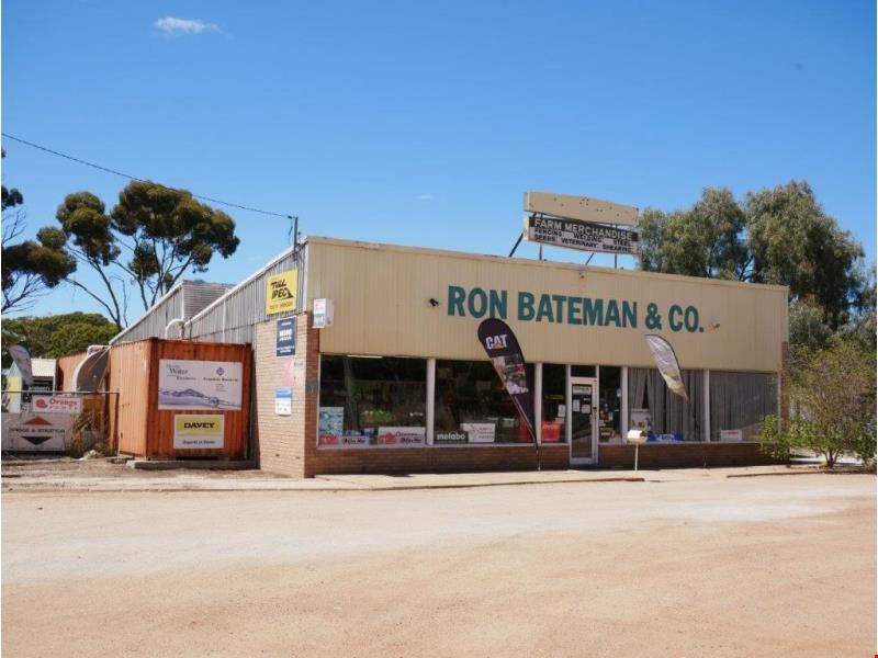5, 92 & 96 Benson & Mitchell  Street, Merredin WA 6415