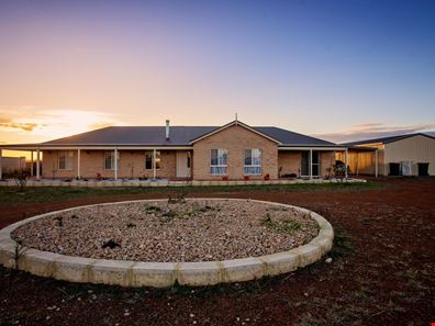 37 Blue Vista, Hopetoun WA 6348