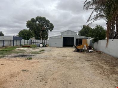 24 Gamenya Avenue, Merredin WA 6415