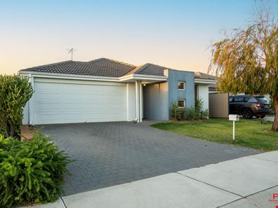 39 Peavey Road, Whitby WA 6123