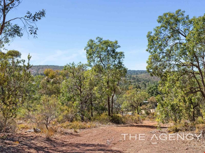 5 Bulkirra Place, Helena Valley WA 6056