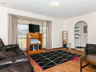 3 Collinsville Way, Usher WA 6230