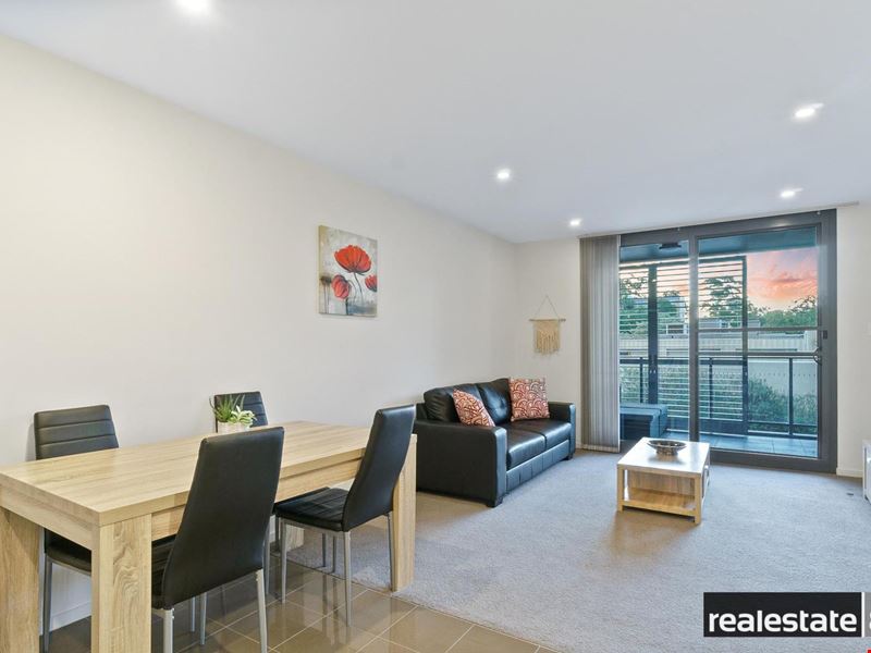 72/172 Railway Parade, West Leederville WA 6007