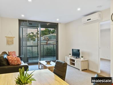 72/172 Railway Parade, West Leederville WA 6007