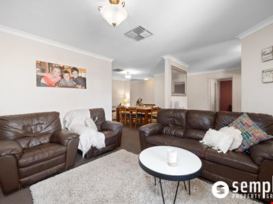 22 Aylesbury Close, Jandakot WA 6164