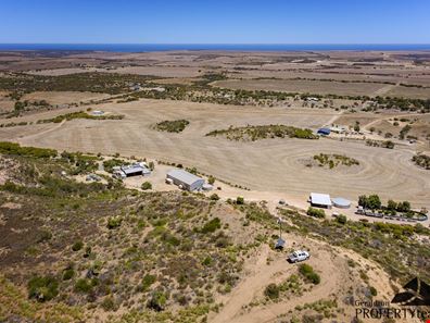 1426 Nanson-Howatharra Road, Howatharra WA 6532