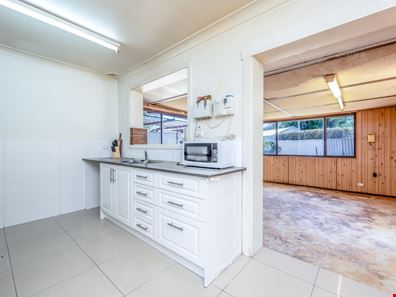 19 Whitworth Drive, Sunset Beach WA 6530