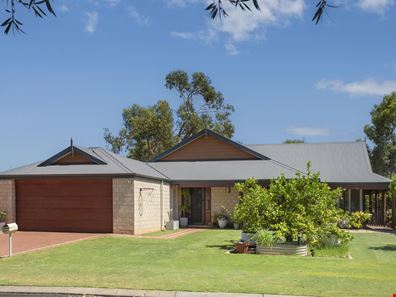 20 Sandalford Court, Dunsborough WA 6281
