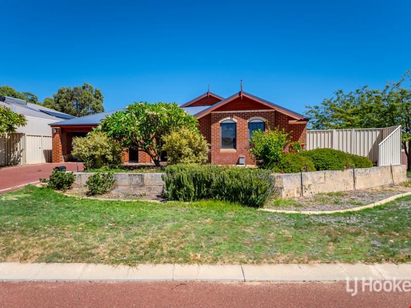 12 Brazier Way, Lakelands WA 6180