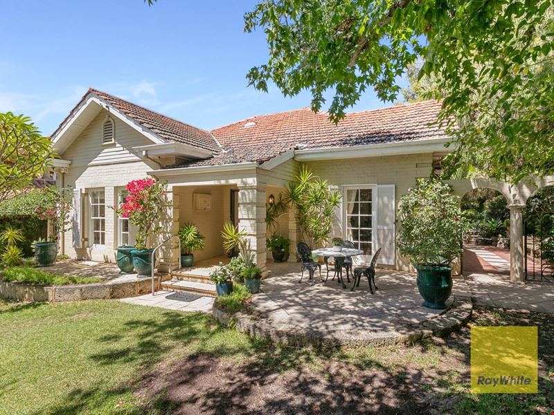 48 Goldsmith Road, Dalkeith WA 6009