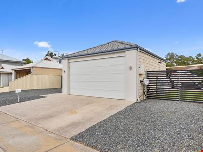 17/70 Rodoreda Crescent, Ravenswood WA 6208