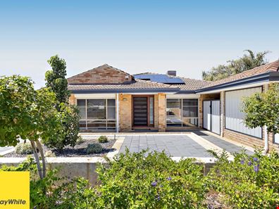 8 Salacia Court, Alexander Heights WA 6064