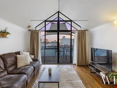 5/1A James Street, Fremantle WA 6160