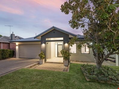 57 Bradford Street, Menora WA 6050