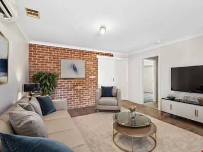 6B Glen Place, Hocking WA 6065