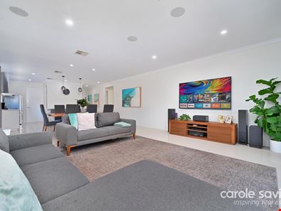 5 Warsaw Way, Hocking WA 6065