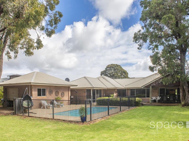 13 Burke Circle, Cowaramup WA 6284