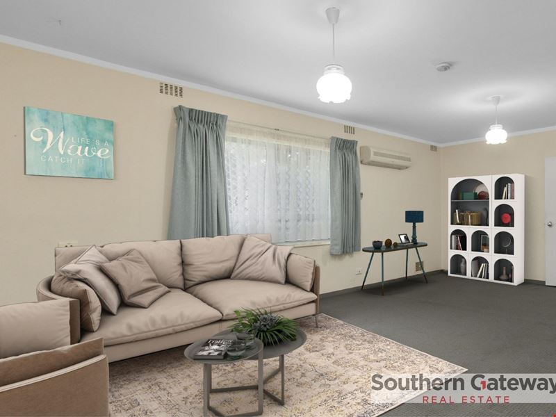 4/13 Milton Place, Orelia WA 6167
