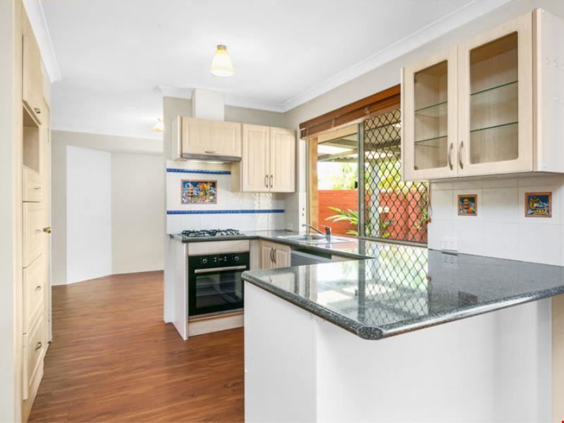 31a Henning Crescent, Manning WA 6152
