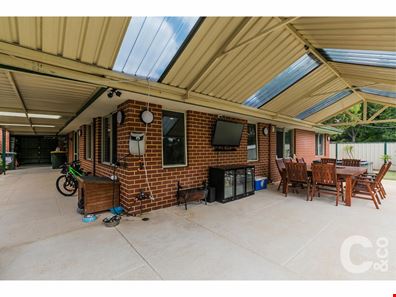 17 Kirkus Road, Medina WA 6167