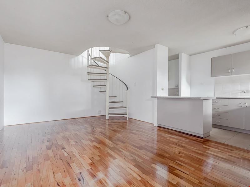 15/33 Farina Drive, Yokine WA 6060