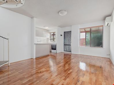 15/33 Farina Drive, Yokine WA 6060