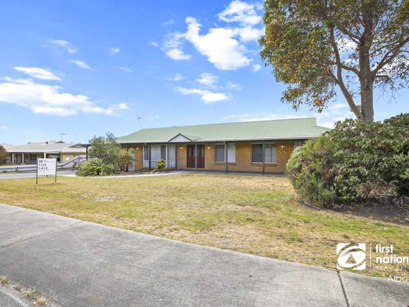 68 Katoomba Street, Orana WA 6330