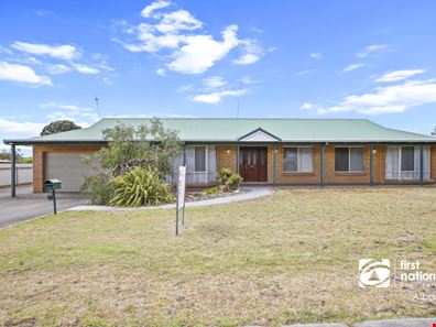 68 Katoomba Street, Orana WA 6330