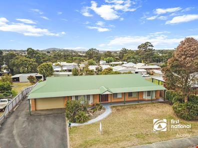 68 Katoomba Street, Orana WA 6330