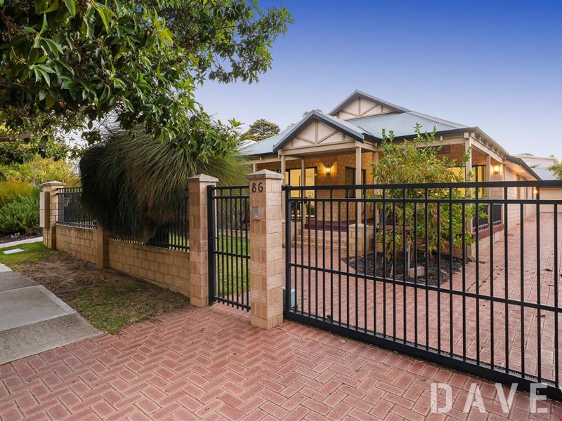86 Arnott Street, Trigg WA 6029