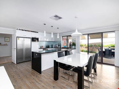 5 Pathfinder Road, Padbury WA 6025