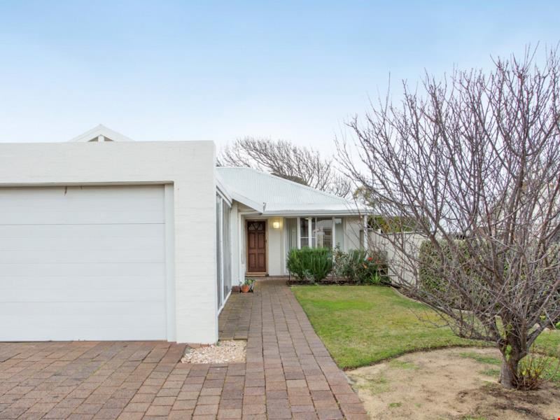 7/19 Flora Terrace, Watermans Bay WA 6020