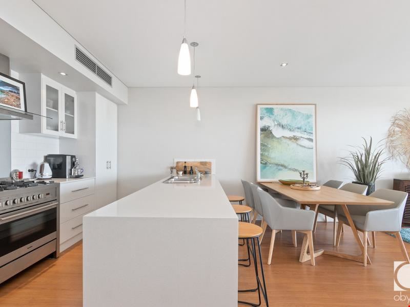 11/52 Rollinson Road, North Coogee WA 6163