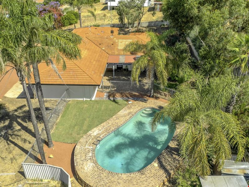 6 Pelham St, Toodyay WA 6566