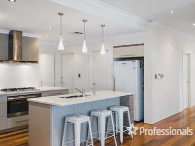 52 Almond Parkway, Yalyalup WA 6280