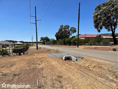 17 Butcher Road, Darling Downs WA 6122