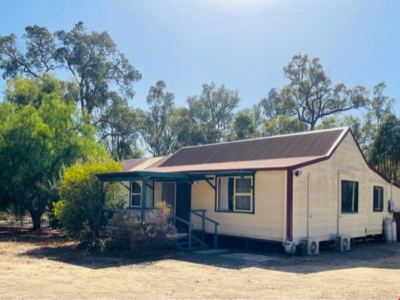 7 Fairway Place, Boddington WA 6390