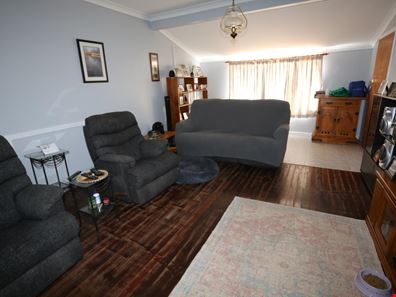 13 Nickeltown Cres, Kambalda East WA 6442