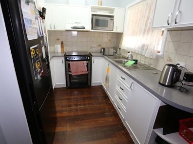 13 Nickeltown Cres, Kambalda East WA 6442