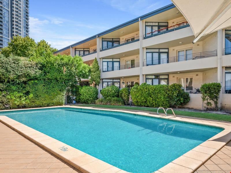 2/6 Kintail Road, Applecross WA 6153