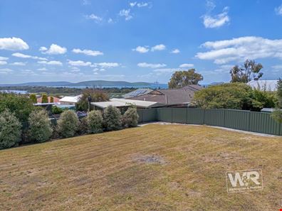 2A Woolcott Street, Mount Clarence WA 6330