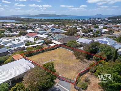 2A Woolcott Street, Mount Clarence WA 6330