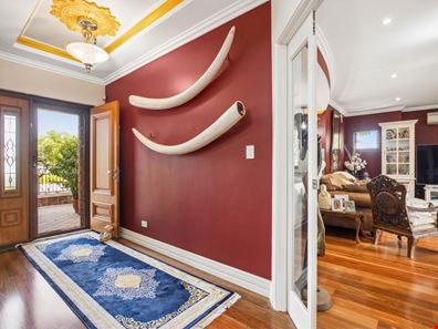 20 Parkfarm Drive, South Guildford WA 6055