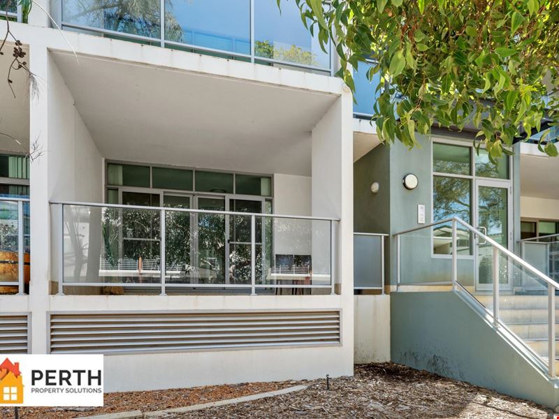 32/34 Malata Crescent, Success WA 6164