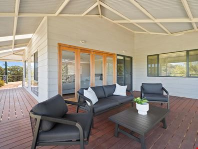 57 Canning Mills Road, Kelmscott WA 6111