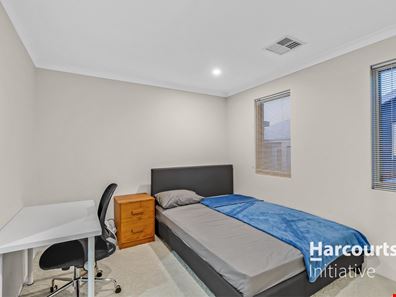3/16 Calvert Way, Girrawheen WA 6064