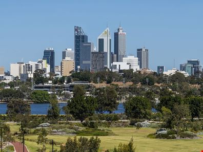 28/23 Bow River, Burswood WA 6100
