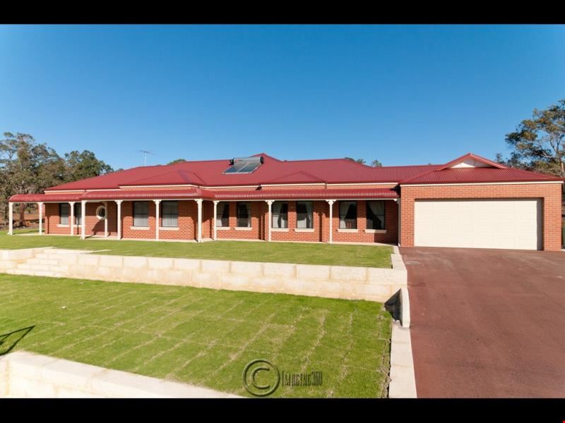 7 Sandhurst Close, Brigadoon WA 6069